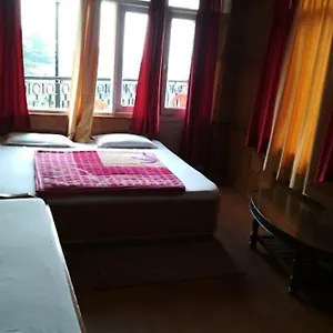 Hotel City View, Shimla